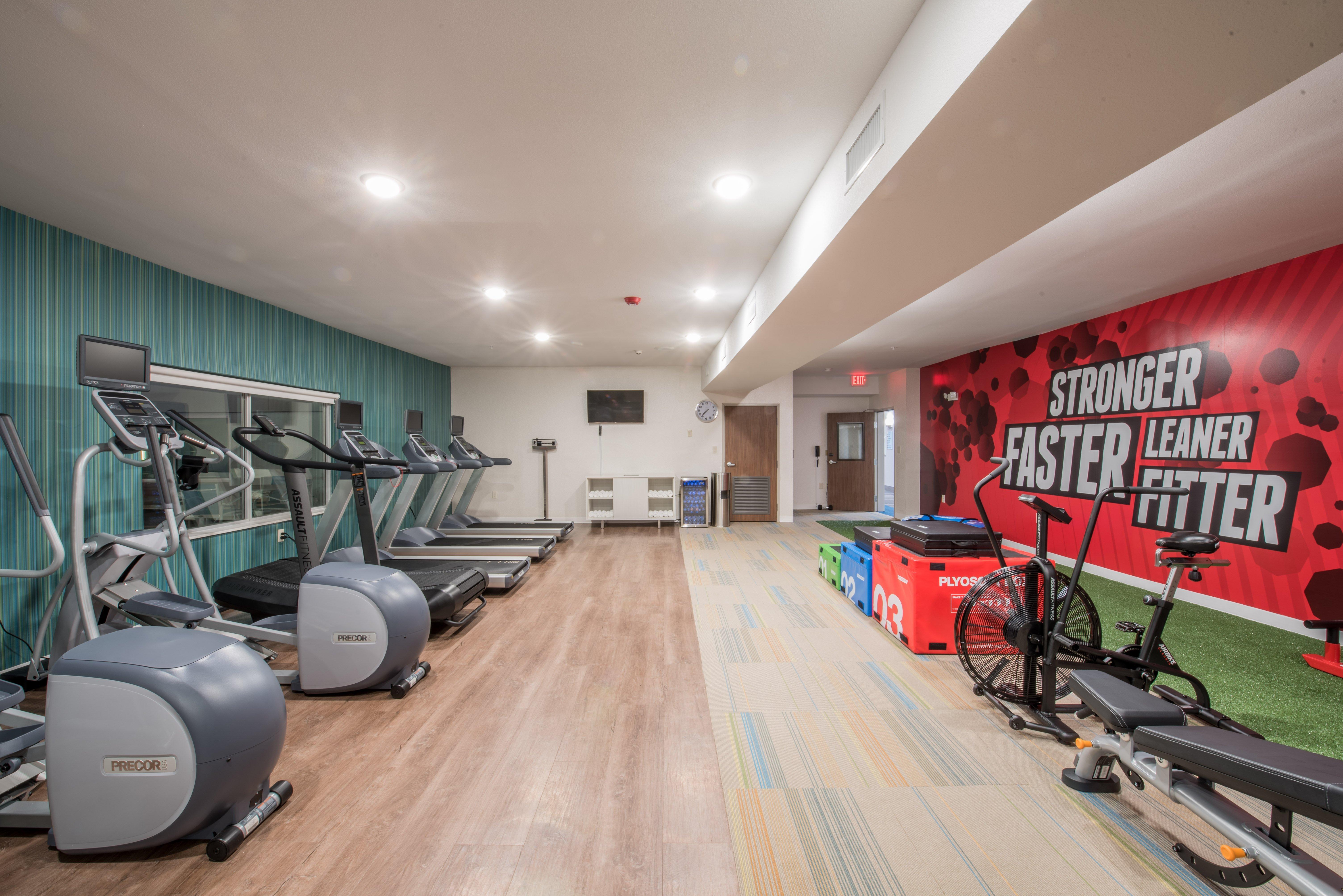 Holiday Inn Express & Suites - Houston Westchase - Westheimer By Ihg Екстериор снимка